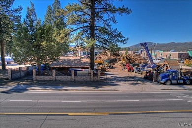 PRIME COMMERCIAL OPPORTUNITY IN BIG BEAR LAKE! Three commercial - photo 4