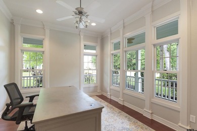 Welcome to this beautifully updated 5-bedroom, 4-bathroom home - photo 4