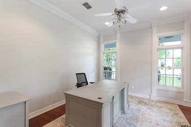 Welcome to this beautifully updated 5-bedroom, 4-bathroom home - photo 5