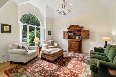 Exceptional 1st floor master custom home overlooking the 12th - photo 5