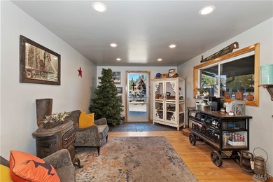 PRIME COMMERCIAL OPPORTUNITY IN BIG BEAR LAKE! Three commercial - photo 7
