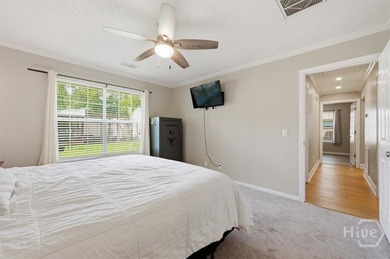 Welcome to the freedom and charm of Richmond Hill living! - photo 20