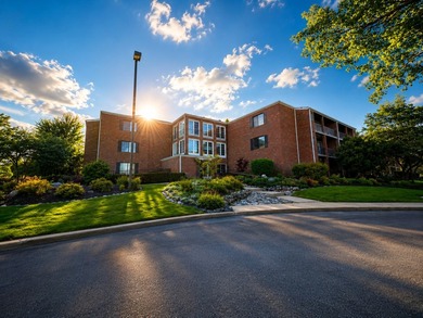GET READY TO FALL IN LOVE WITH PARK ORLEANS! Beautifully updated - photo 2