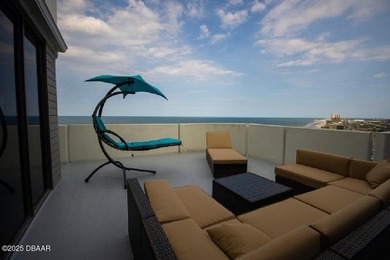 This IS the beach dream! 2 Story Penthouse perched on the 19th - photo 24