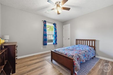 Welcome to the freedom and charm of Richmond Hill living! - photo 26