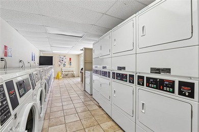 HEATED FLOORS -STAINLESS APPLIANCES INCLUDED - TURN-KEY READY - - photo 31