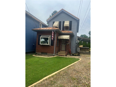 Allegheny River Home For Sale in Springdale Boro Pennsylvania