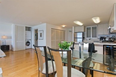 Rare and highly desirable high-floor *02* stack at Colony - photo 10