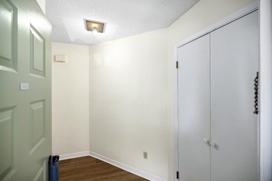 Welcome to this inviting second-floor 1-bedroom, 1-bath condo in - photo 2