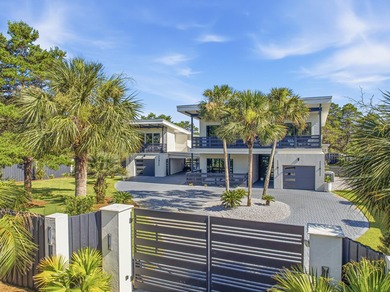 Set on just over half an acre in the heart of Blue Mountain - photo 2