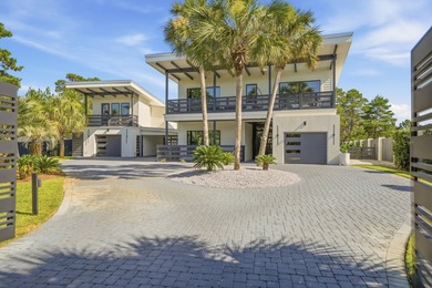 Set on just over half an acre in the heart of Blue Mountain - photo 8