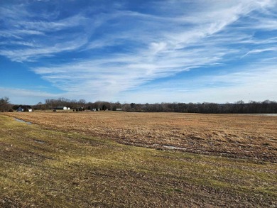 Welcome to a rare opportunity to build on 4-10 acre tracts in a - photo 8