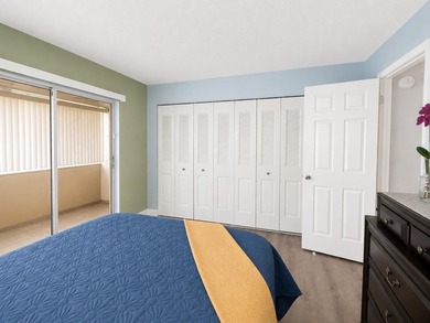 Beautifully maintained turnkey condo in a gated 55+ active adult - photo 14