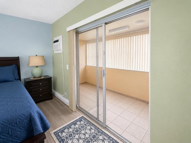 Beautifully maintained turnkey condo in a gated 55+ active adult - photo 15