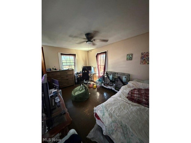 Charming single family home located in a very nice and quiet - photo 6