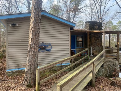 Greers Ferry Lake Home For Sale in Higden Arkansas