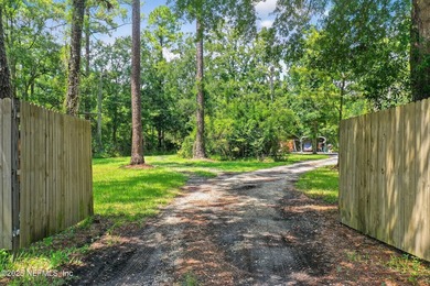 **PRICE IMPROVEMENT**Prime Commercial Opportunity in Rapidly - photo 5