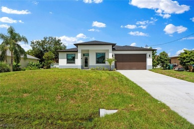Cape Coral Area Home For Sale in Cape Coral Florida