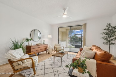 Lake Condo For Sale in Jacksonville, Florida