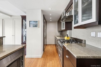 Welcome to Residence 11CD at 140 West End Avenue, a sprawling - photo 4