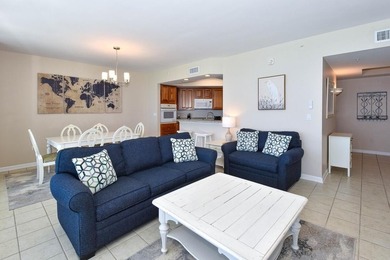Beautiful 3 bedroom, 3 bath residence (with private parking spot - photo 3
