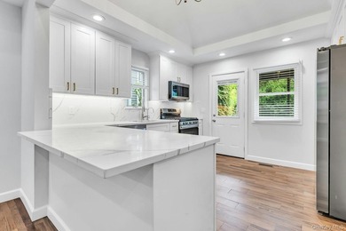 Completely Reimagined Designer Home - Gut Renovated to the Studs - photo 8