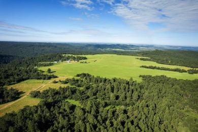 (private lake, pond, creek) Home For Sale in Hulett Wyoming