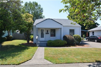 Lake Sacajawea Home For Sale in Longview Washington