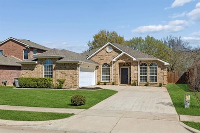 Lake Lewisville Home For Sale in Corinth Texas