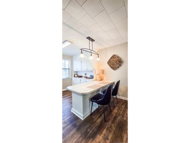 Welcome to your fully updated, turn-key lake retreat-where - photo 12