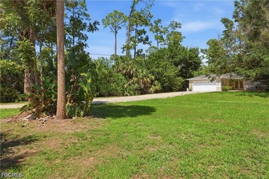 This move-in ready 3-bed + Den, 2-bath home sits on over 1 acre - photo 3