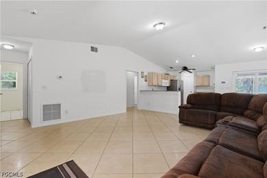 This move-in ready 3-bed + Den, 2-bath home sits on over 1 acre - photo 5
