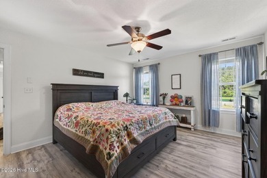 This beautifully maintained 4-bedroom 2 story home in Rosewood - photo 15