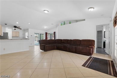 This move-in ready 3-bed + Den, 2-bath home sits on over 1 acre - photo 7