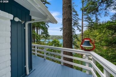 Experience the best of Woahink Lake living in this beautifully - photo 28