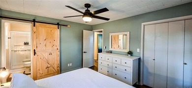 Welcome to your fully updated, turn-key lake retreat-where - photo 29