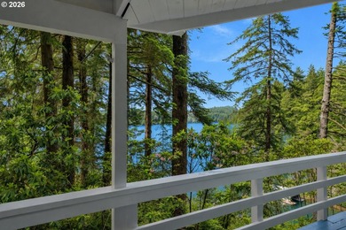 Experience the best of Woahink Lake living in this beautifully - photo 29