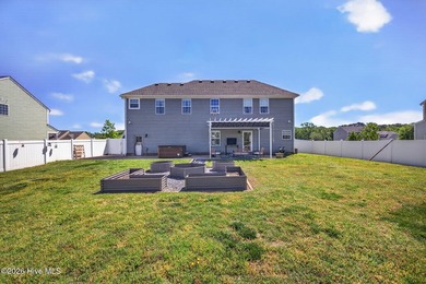 This beautifully maintained 4-bedroom 2 story home in Rosewood - photo 35