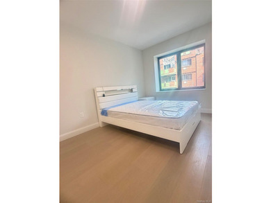 Prime Downtown Flushing - Brand New Boutique Condo Building For - photo 8