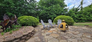 Welcome to your fully updated, turn-key lake retreat-where - photo 50