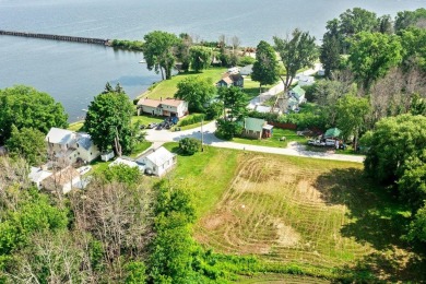 Lake Lot For Sale in Alburgh, Vermont