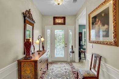 Don't miss this beautifully updated Lilac model overlooking a - photo 5