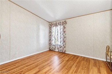 Welcome home to this well-maintained home, offering comfortable - photo 10