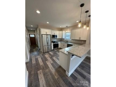 Newly built and quality construction in Black Mountain! Close to - photo 12
