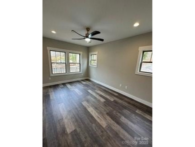 Newly built and quality construction in Black Mountain! Close to - photo 19