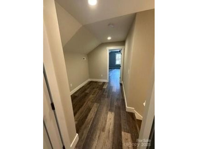Newly built and quality construction in Black Mountain! Close to - photo 28