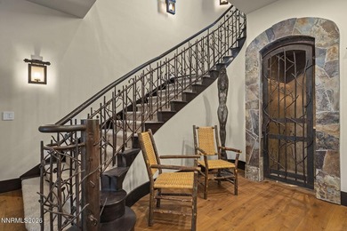 Magnificent private mountain estate designed for those who value - photo 9