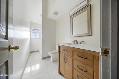 Location matters! Perfectly located at the foot of the Franklin - photo 33
