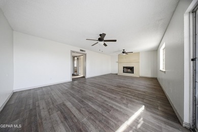 Location matters! Perfectly located at the foot of the Franklin - photo 38