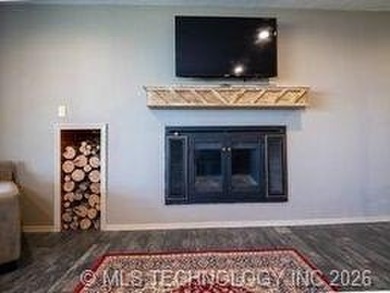 Located on the beautiful sandy beaches of Lake Texoma, this - photo 8